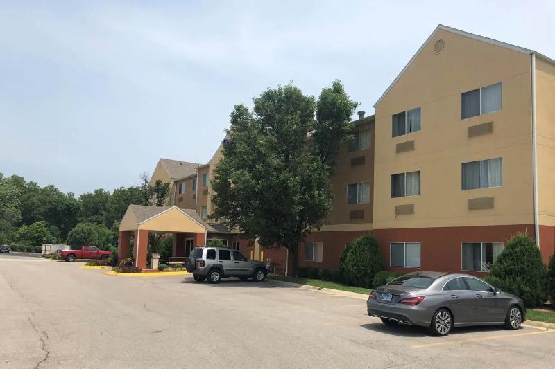 Country Inn & Suites By Radisson, Fairview Heights, Il Dış mekan fotoğraf